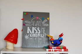 http://sosunnyblog.blogspot.com.es/2015/02/diy-cartel-de-madera-con-ilustracion.html