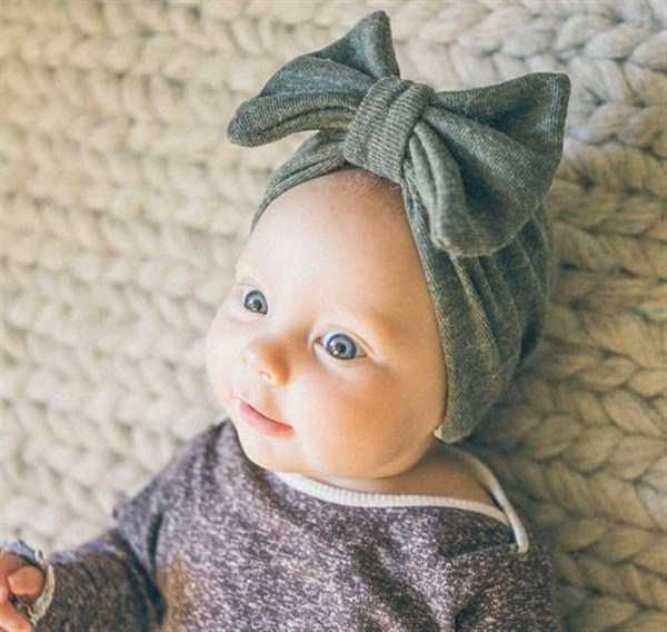 Trend turban muslim untuk bayi dan anak wanita desain simple dan lucu terbaru 21 Model Turban Bayi dan Anak Terbaru 2017/2018