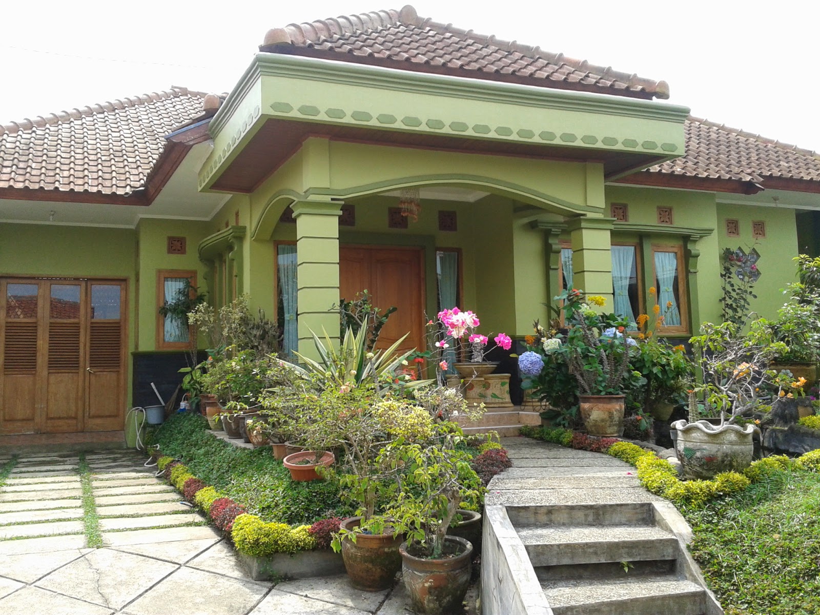  Rumah  Cantik Idaman  Keluarga Anda Terbaru