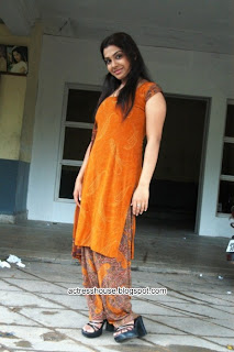 Actress Sandhya cute photo gallery