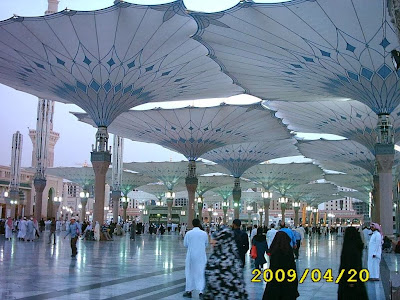 Pics of Masjid e Nabvi High Quality