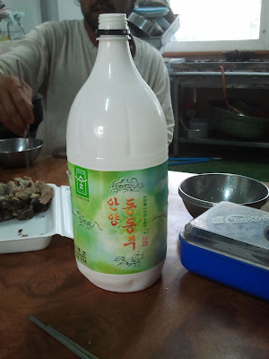 Le makkeolli 막걸리 : la boisson quotidienne du fermier coréen !