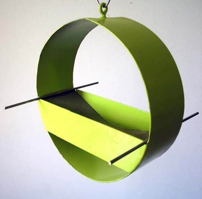 contemporary rounded hanging bird feeder