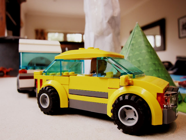 LEGO City car pulling caravan