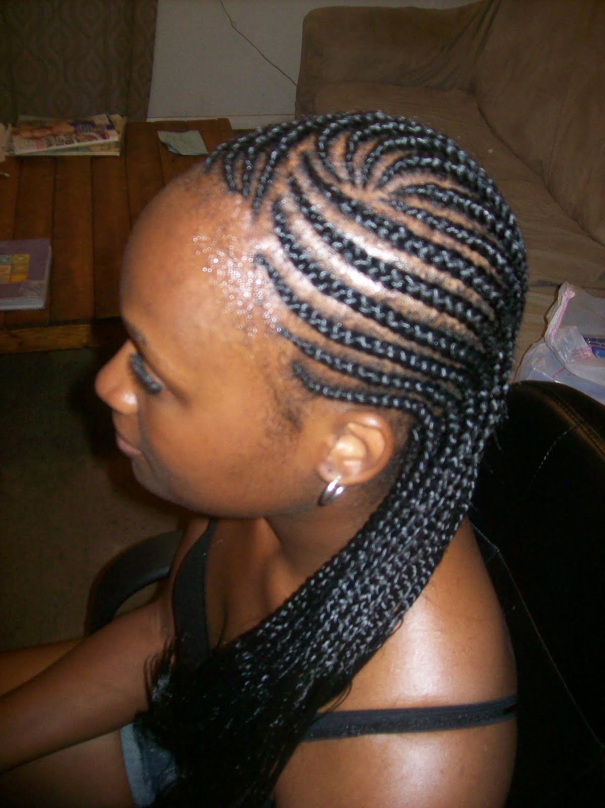 DK PROFESSIONAL HAIR BRAIDING title=