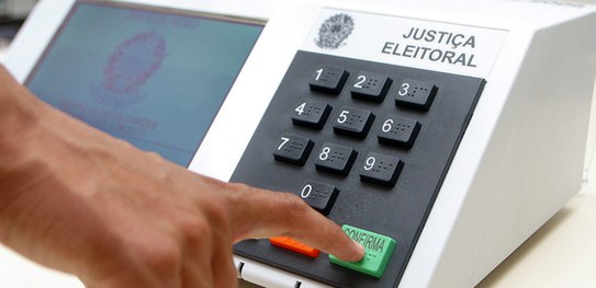                            Período de eleição no Brasil 