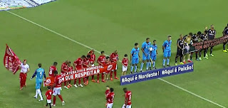 http://www.futebolbahiano.org/2015/03/vitoria-ressurge-e-vence-o-america-rn.html