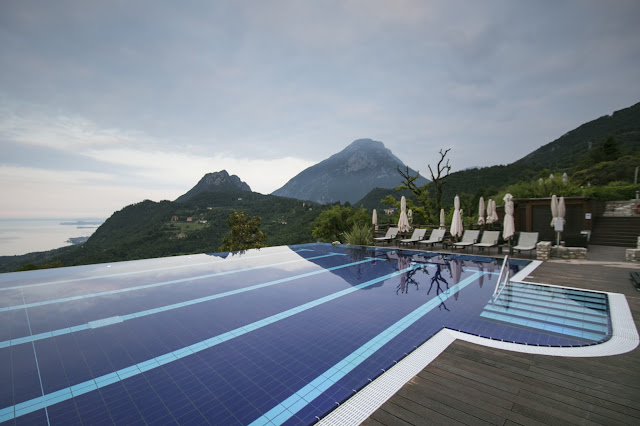 Infinity pool-Lefay Resort & SPA