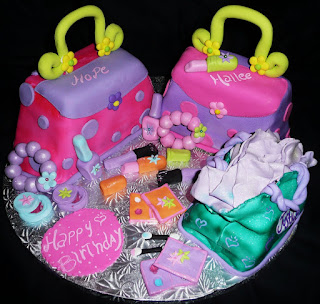 Specialty Birthday Cakes on Www Roxanascakes Com  8th Birthday Cake Purse And Make Up