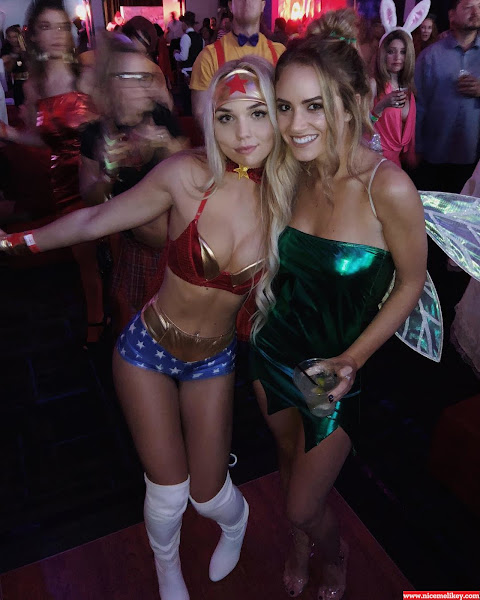 girls in sexy halloween costumes