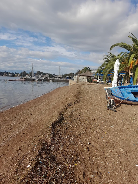 Ράχες: Εθελοντές καθάρισαν την παραλία