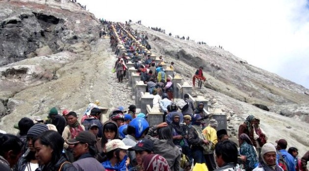 Obyek Wisata Gunung Bromo Probolinggo Jawa Timur