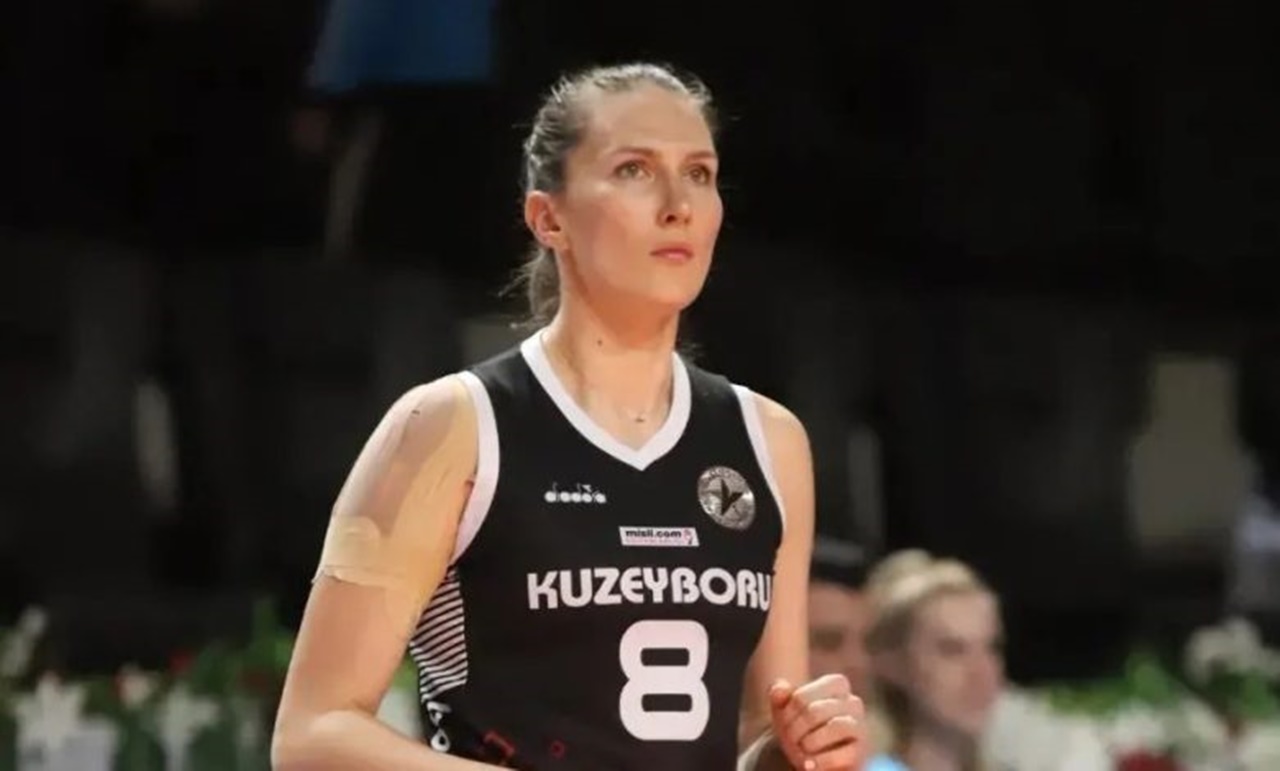 Polina Rahimova trở lại giải bóng chuyền nhà nghề Thổ Nhĩ Kỳ
