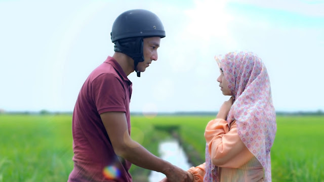 Telefilem Suamiku Jatuh Dari Langit Di Awesome TV