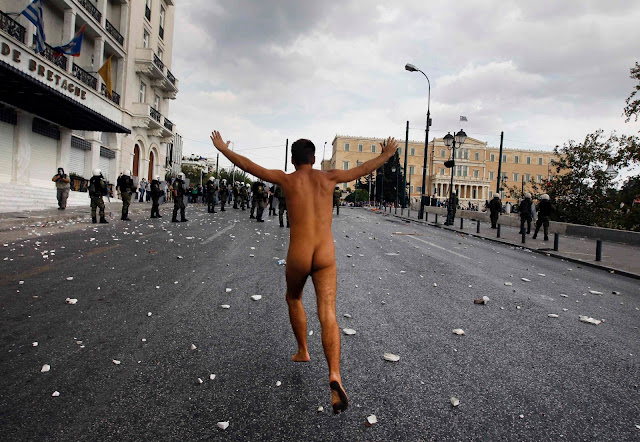 Όχι άλλες επιτυχίες ρε Αντώνη, φτάνει!