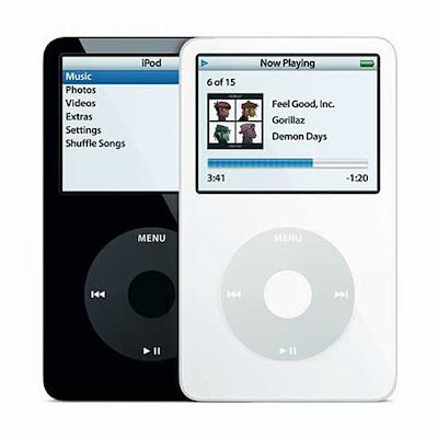 เครื่องเ้อ็มพีสาม เครื่องแรก จาก ค่าย Apple คือ iPod