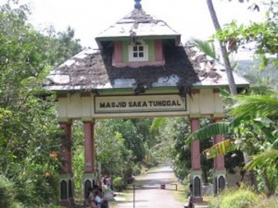 Ini Dia 10 Masjid Tertua di Indonesia