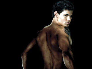 Taylor Lautner hd Wallpapers 2012