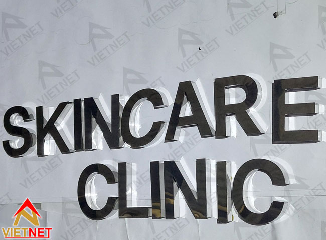 chu-inox-trang-skincare-clinic