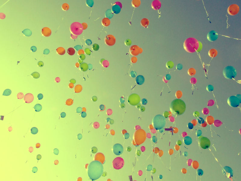 FRIDAY'S FFFFOUND: BALLOONS