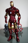 The Iron Man Mark III Battle Damaged version by hot toys! (dsc )