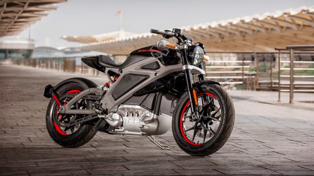  Harley  Davidson  First Electric  Bike  Livewire On Road 