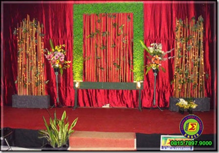 Dekorasi Panggung Hiburan  ~ 500.000 (include: panggung 25.000/m2<menyesuaikan>, taman)