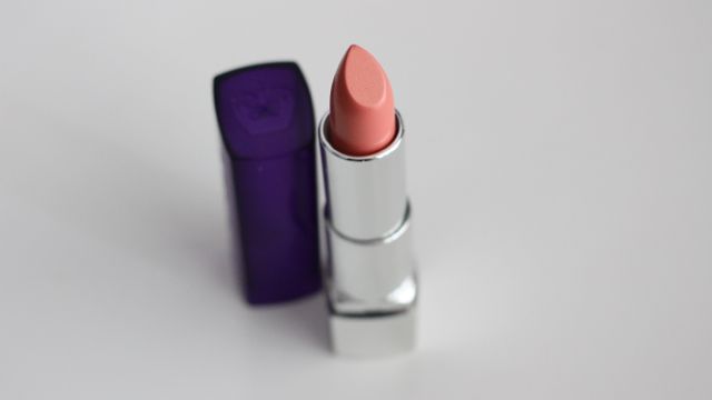 Rimmel Moisture Renew Lipstick Coral Britannia