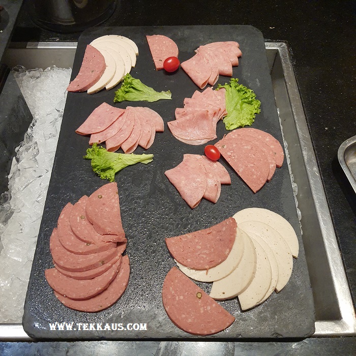 Holiday Inn Melaka Breakfast Buffet Menu Meat Slices