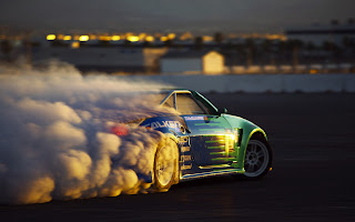 Smoke Drift wallpaper