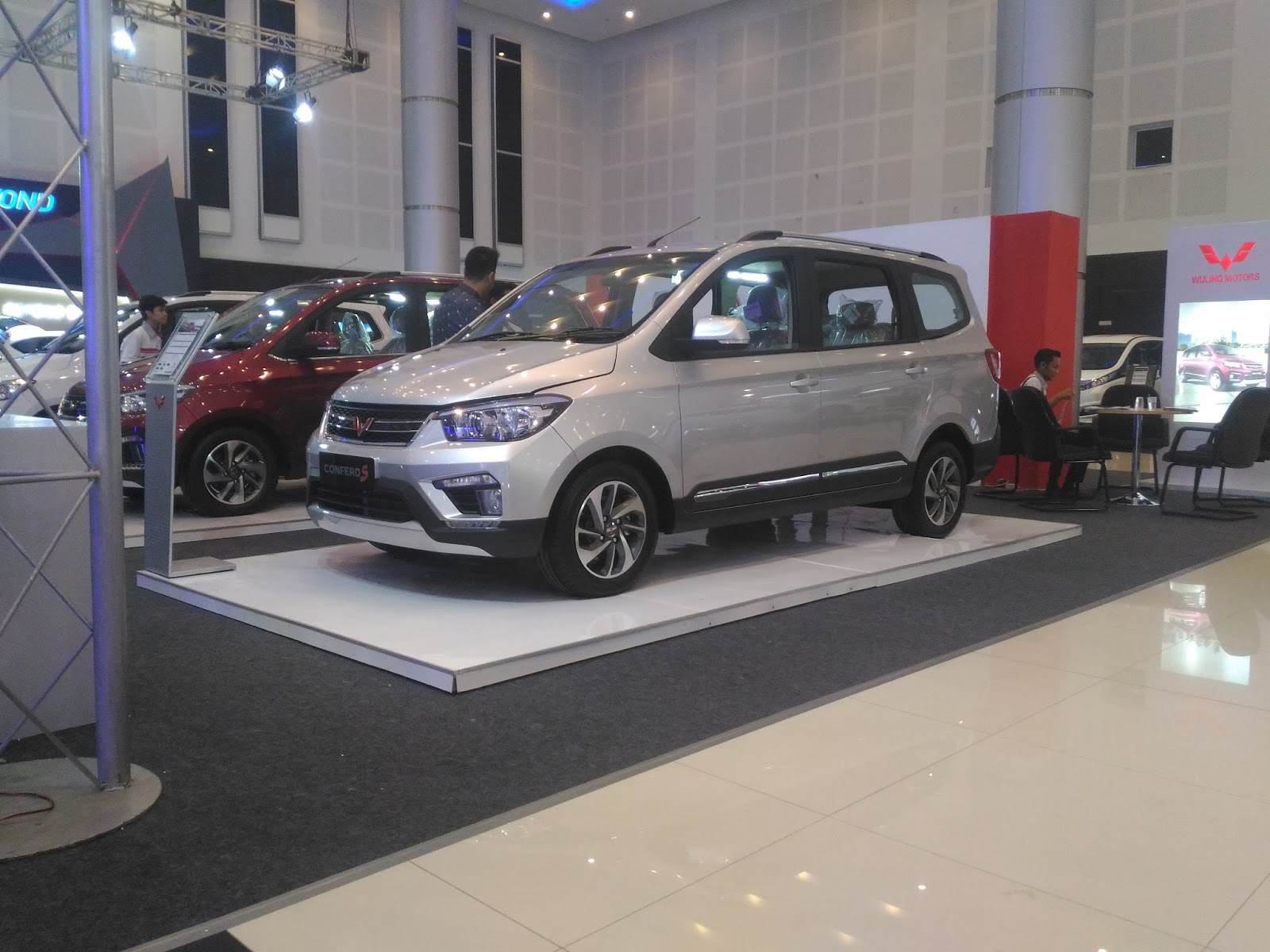 Toyota Sienta Too Sporty For A Japanese Family Car Petrol401byRizal