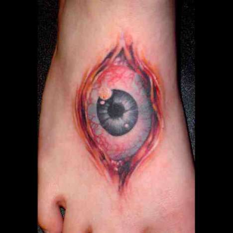 eye tattoo