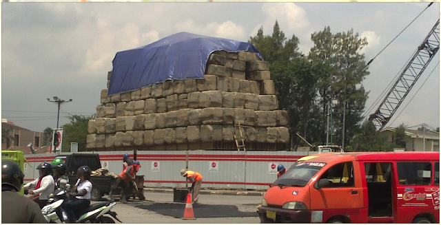 the cube, mount of stone, stone, Fly Over, Fly Over Under Contruction