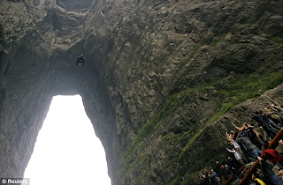 http://creativity-picture.blogspot.com/2013/09/see-crazy-leap-over-chinese-mountains.html