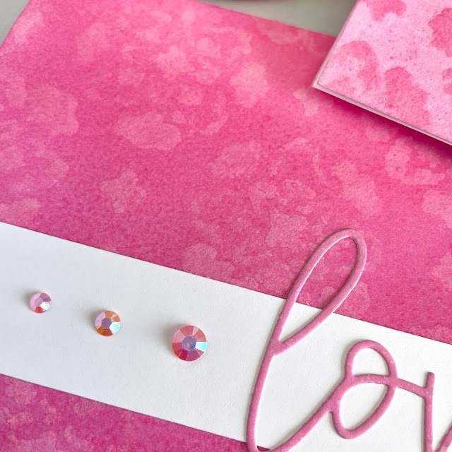 Love Valentine's Day pink card set: Tim Holtz Kitsch Flamingo Distressingo Oxide and Embossing Glaze; Scrapbook.com Vintage Moroccan stencil, Love Inspirational Life Words die; Pinkfresh Essentials jewels