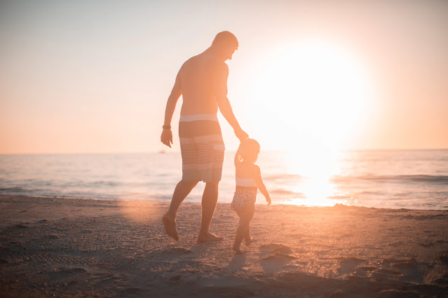 dad and child