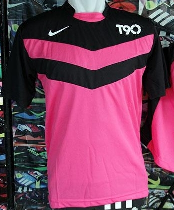 19 contoh gambar desain jersey futsal warna pink terbaik