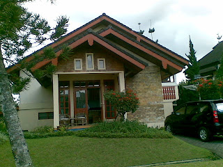 sewa villa kota bunga puncak