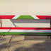  Kaposváron nemzeti színű padot avattak (Fotó)