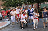 Bajada de cuadrillas de las fiestas de Llano