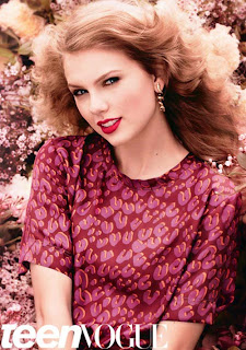 Taylor Swift Seen On www.coolpicturegallery.us