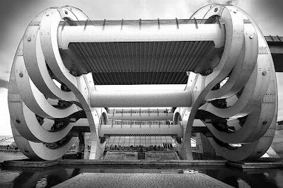 The Falkirk Wheel Seen On www.coolpicturegallery.us