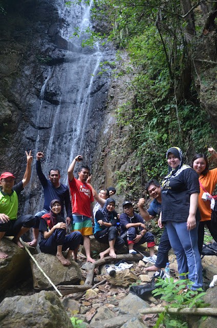 Takah Pandan Waterfalls - Adventure Teambuilding Selai Endau Rompin