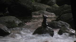 Empilement de pierres - stupa