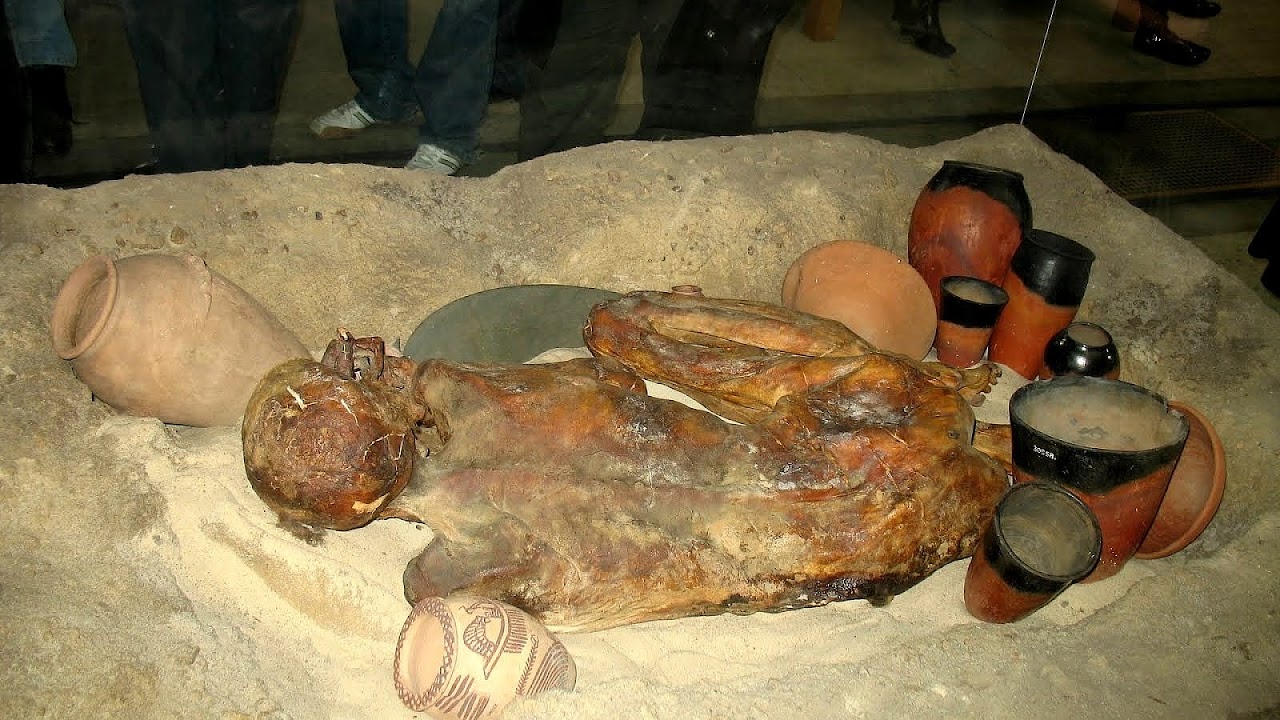 Gebelein predynastic mummies Museum