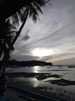 sunset-at-sabang-beach-puerto-galera