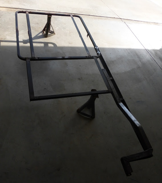 trailer frame on jack stands