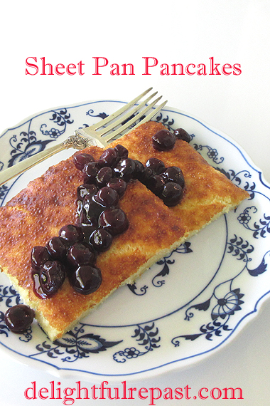 Sheet Pan Pancakes / www.delightfulrepast.com