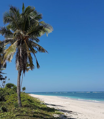 [http://FindWisata.blogspot.com] Pantai Kerewei, Pesona Wisata Bahari Dari Sumba Barat