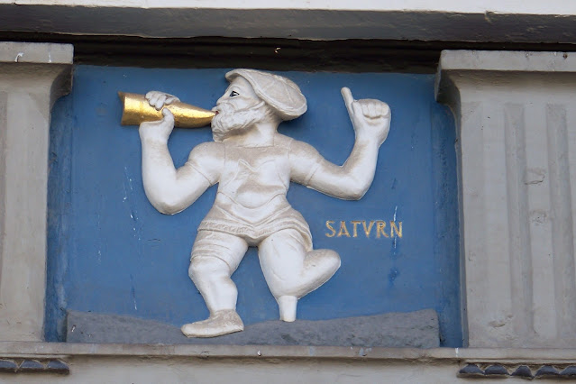 SYMBOLES ASTROLOGIQUES DANS LES RUES D'ERFURT